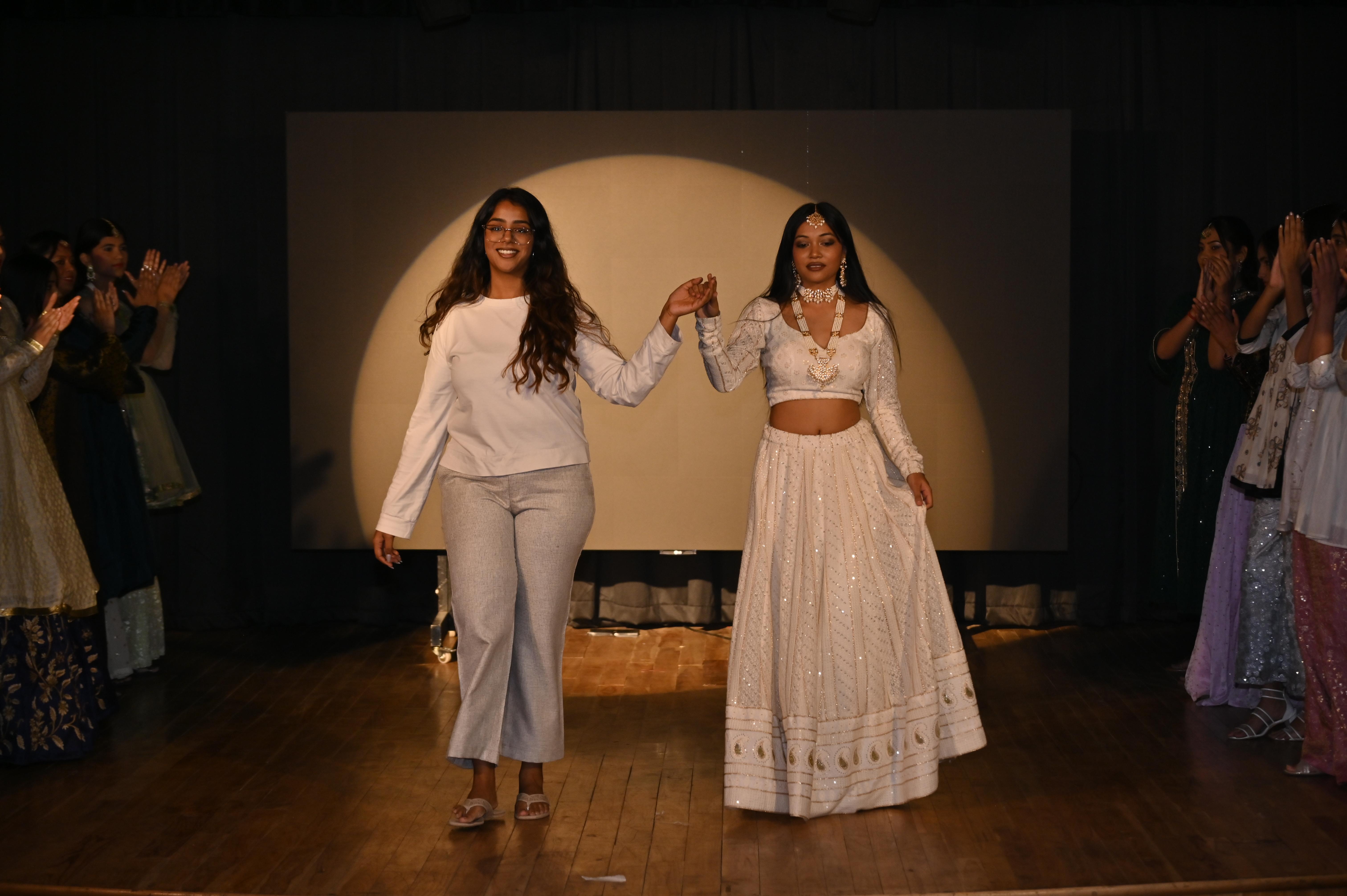 Designer’s Moment of Glory: Isha Garg Takes the Final Walk at IIIKDM’s “The Mogul” Fashion Show