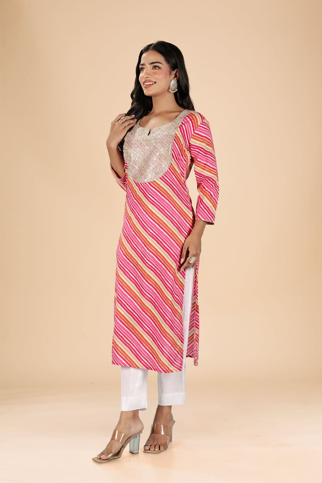 Rani Leheriya Embroidered Kurti
